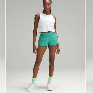 Lululemon Kelly green hotty hot shorts high rise 2.5 inch